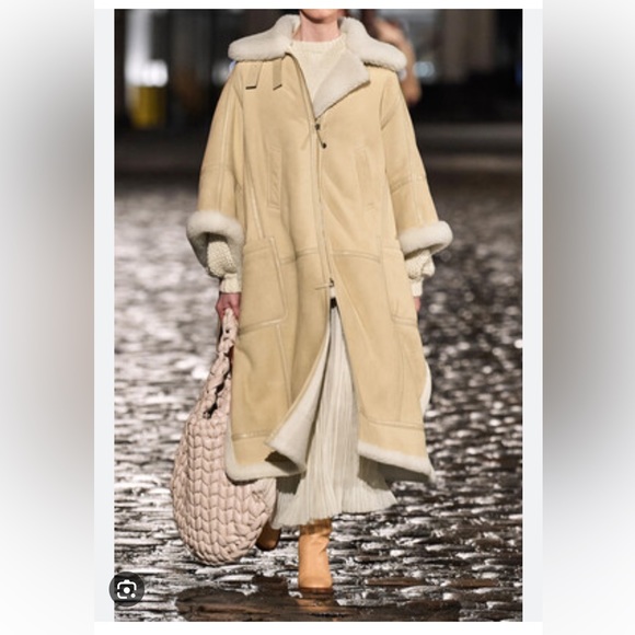 CHLOÉ Suede Shearling Zip Poncho - Picture 7 of 8